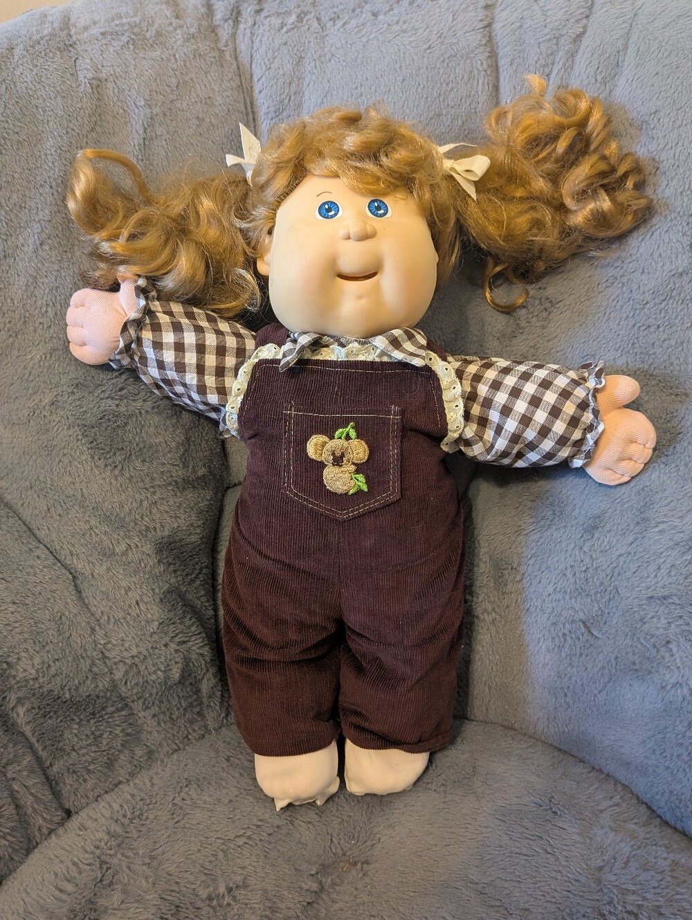 Vintage 1990s Cabbage Patch Kids Interactive Doll W/ Original Koala Outfit